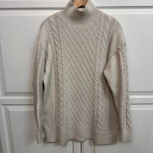 H&M Turtleneck Cream Knit Cabincore Sweater. Long size M. Cozy